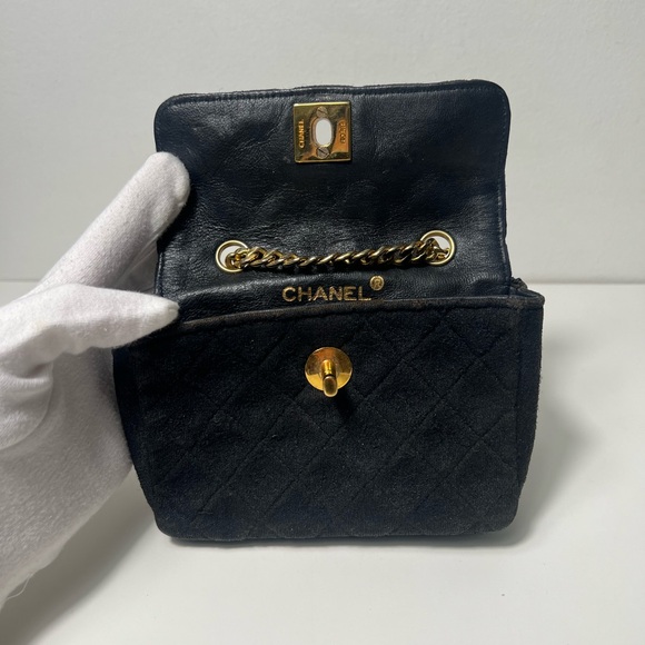 Chanel Vintage Diamond Quilted Mini Single Flap Crossbody Purse W/ Curb Chain - Picture 11 of 14